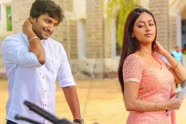 nani-majnu-movie-kallu-moosi-song